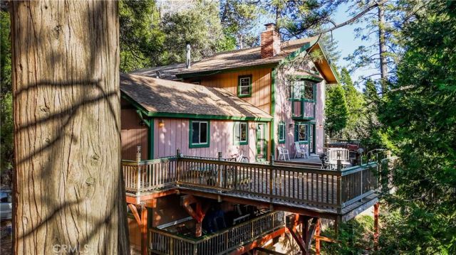 487 Wylerhorn Drive, Crestline, CA 92325