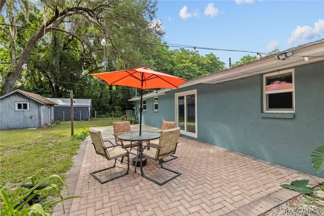 107 Allen Avenue, Inglis, FL 34449