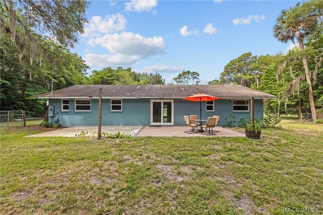 107 Allen Avenue, Inglis, FL 34449