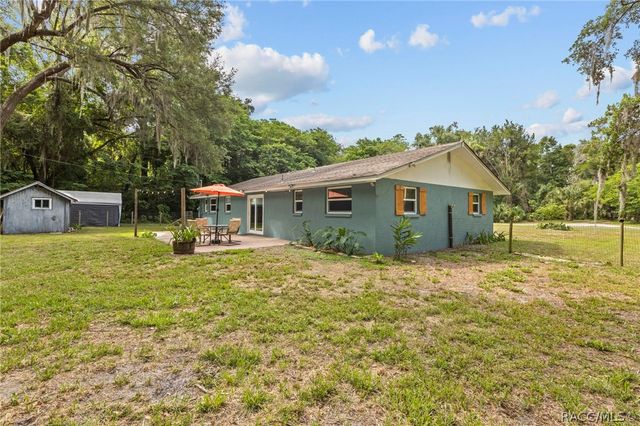107 Allen Avenue, Inglis, FL 34449