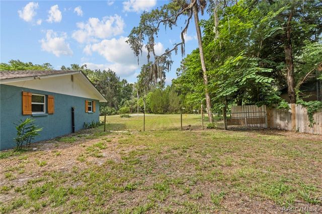 107 Allen Avenue, Inglis, FL 34449