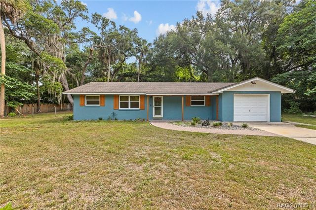107 Allen Avenue, Inglis, FL 34449