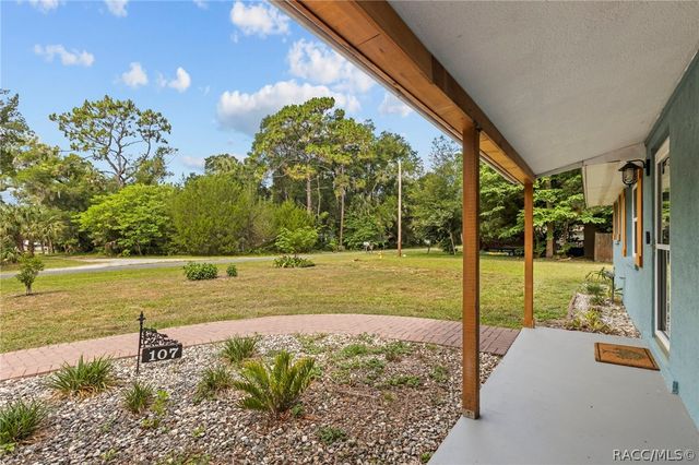 107 Allen Avenue, Inglis, FL 34449