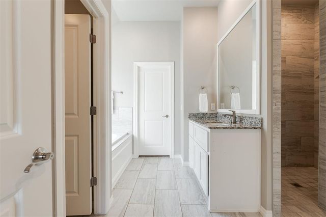 11824 Edi Avenue, Yukon, OK 73099