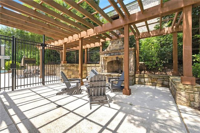 3573 Brookleigh Lane NE, Atlanta, GA 30319