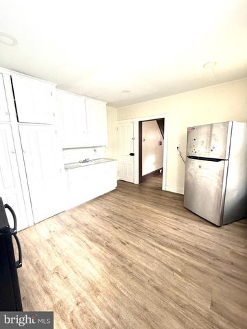 1549 COTTON ST, Reading, PA 19606