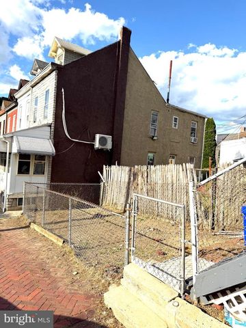 1549 COTTON ST, Reading, PA 19606