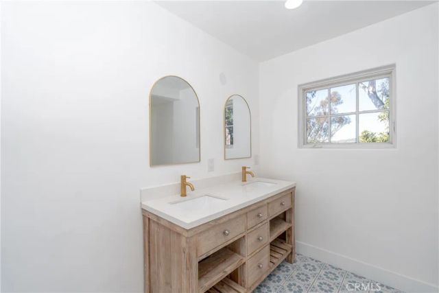 1425 El Terraza, La Habra Heights, CA 90631