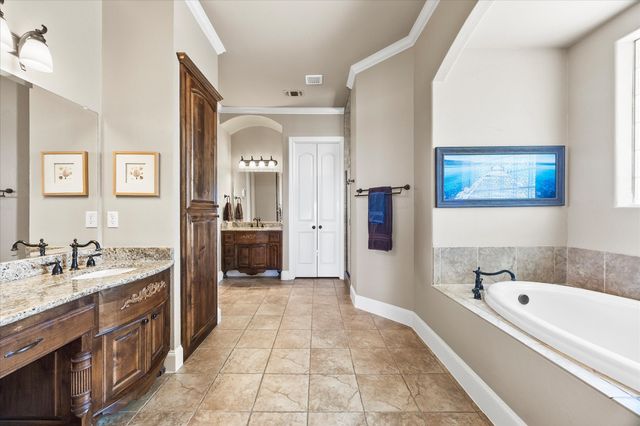 12 Granite Ridge Drive, Mclendon Chisholm, TX 75032