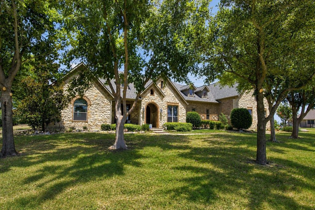12 Granite Ridge Drive, Mclendon Chisholm, TX 75032
