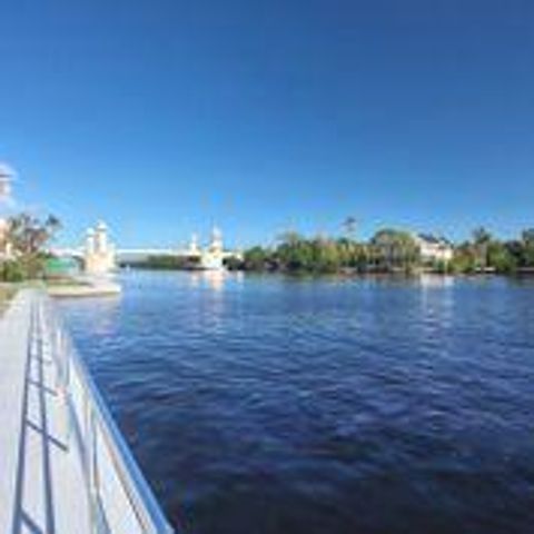 210 Horizon Street E, Boynton Beach, FL 33435