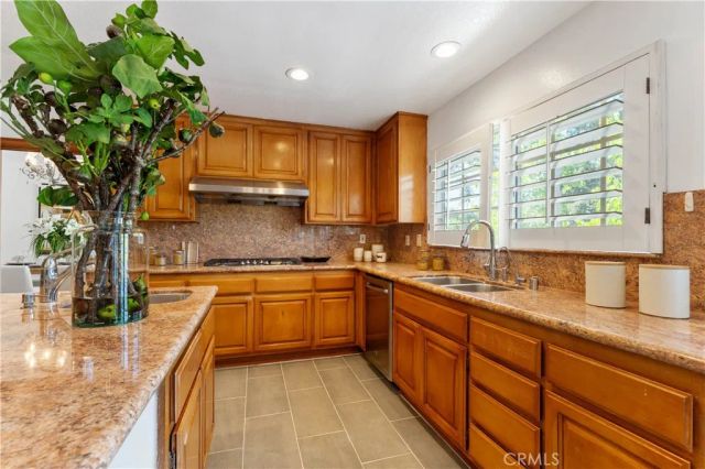 1011 Rodeo Road, Arcadia, CA 91006