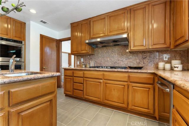 1011 Rodeo Road, Arcadia, CA 91006