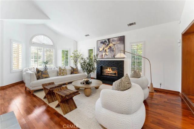 1011 Rodeo Road, Arcadia, CA 91006