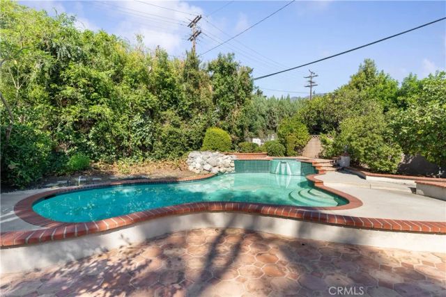 1011 Rodeo Road, Arcadia, CA 91006