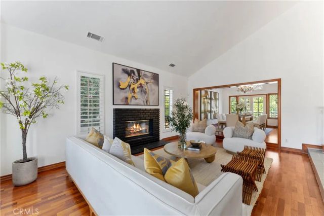 1011 Rodeo Road, Arcadia, CA 91006