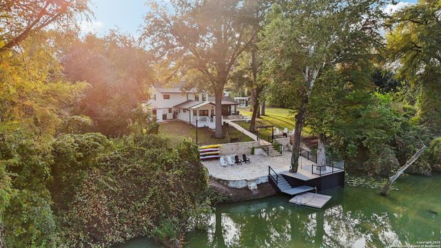 198 Guadalupe River, Seguin, TX 78155