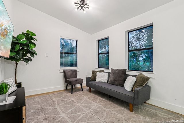 198 Guadalupe River, Seguin, TX 78155