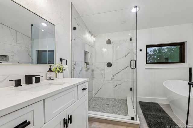 198 Guadalupe River, Seguin, TX 78155