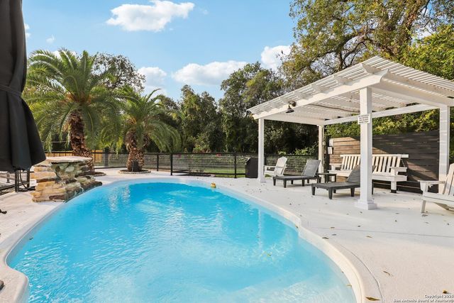 198 Guadalupe River, Seguin, TX 78155