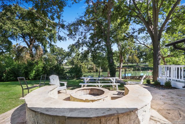 198 Guadalupe River, Seguin, TX 78155