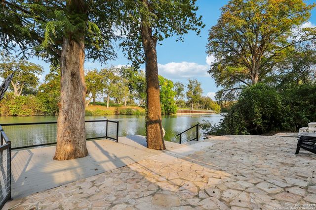 198 Guadalupe River, Seguin, TX 78155