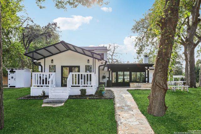 198 Guadalupe River, Seguin, TX 78155