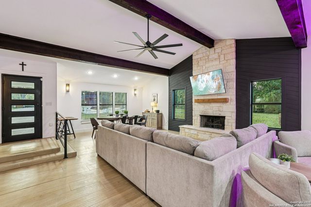 198 Guadalupe River, Seguin, TX 78155