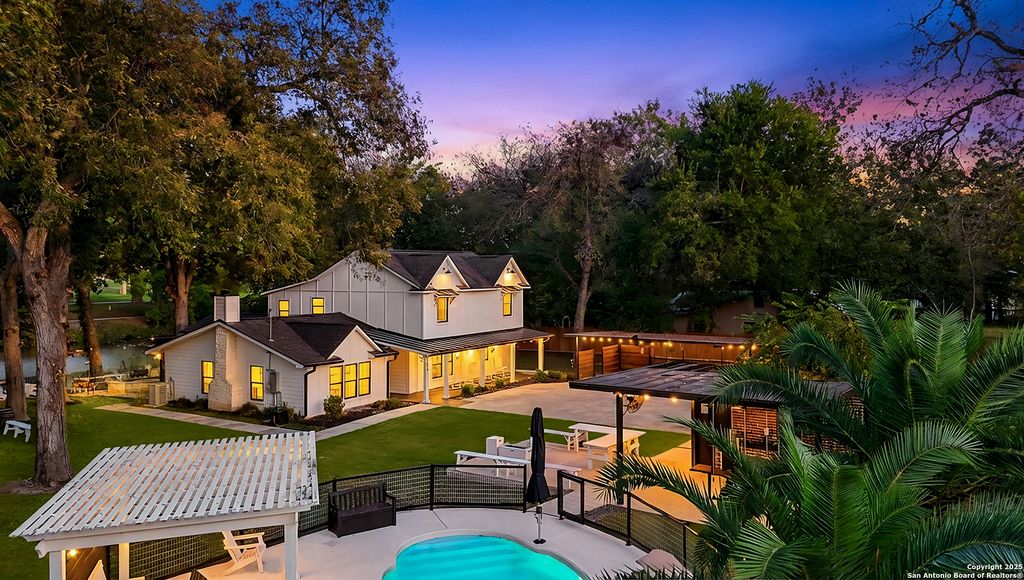 198 Guadalupe River, Seguin, TX 78155