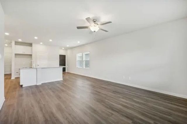 519 Ridgedale Drive, Mckinney, TX 75071