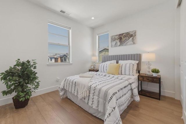 1235 Verano Road, Mountain View, CA 94043