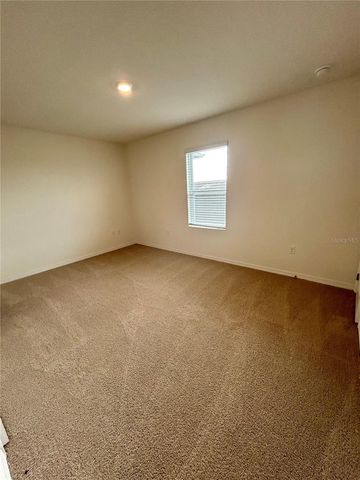 1535 LUMBER AVENUE, Davenport, FL 33837