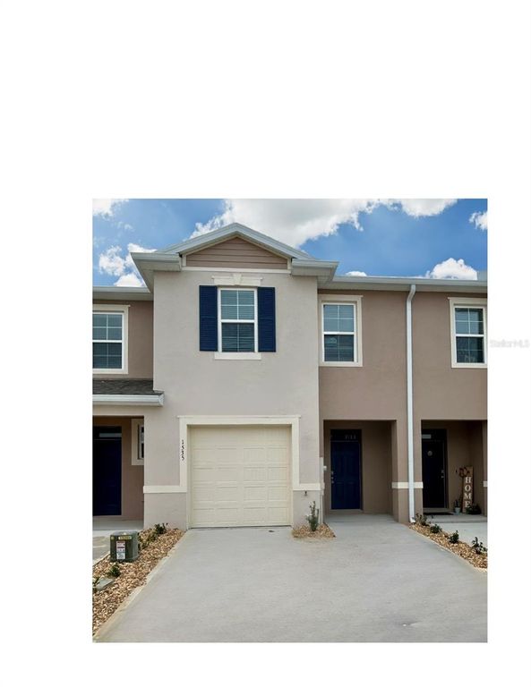 1535 LUMBER AVENUE, Davenport, FL 33837