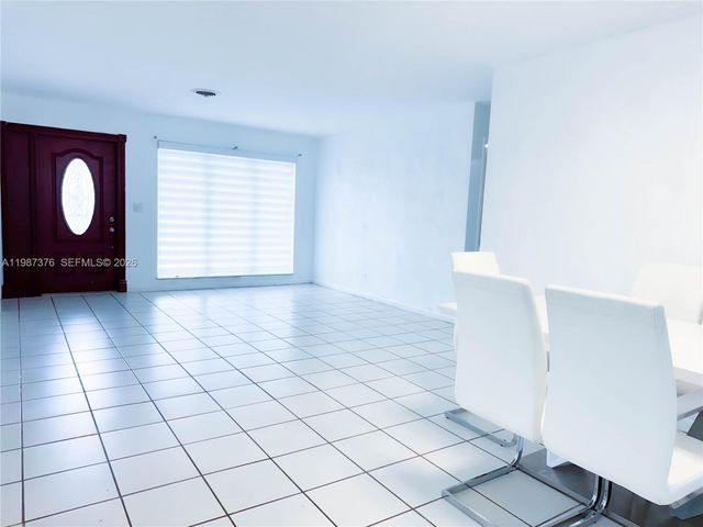 1911 N 44th Ave 0, Hollywood, FL 33021