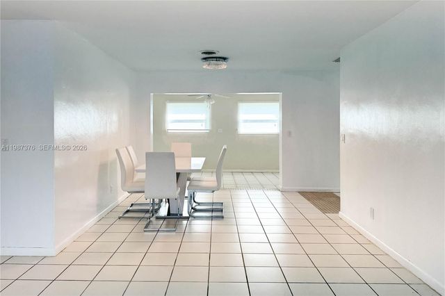 1911 N 44th Ave 0, Hollywood, FL 33021