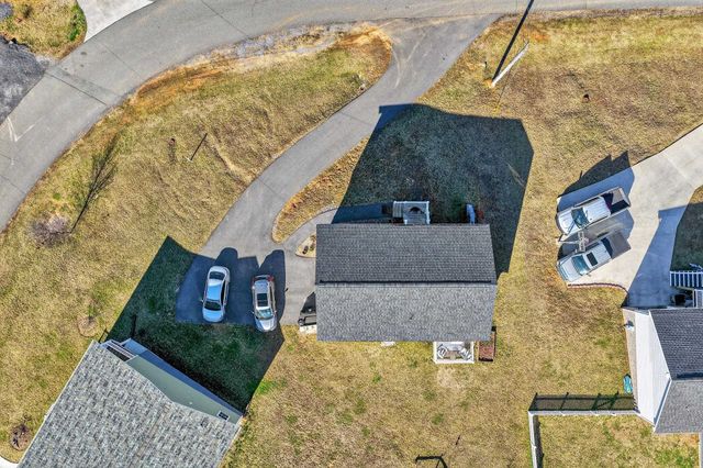 235 LOCUSTDALE LOOP, Shenandoah, VA 22849