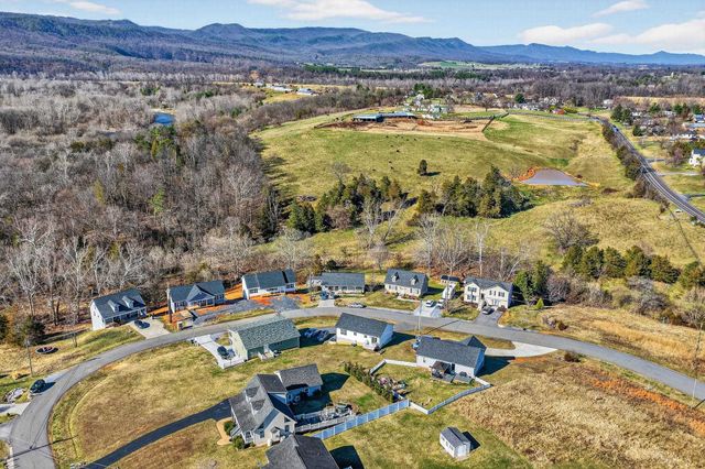 235 LOCUSTDALE LOOP, Shenandoah, VA 22849