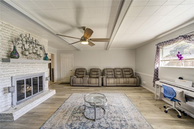 9305 Gettysburg Avenue, Texas City, TX 77591