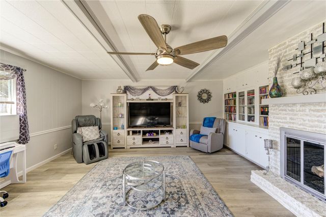 9305 Gettysburg Avenue, Texas City, TX 77591