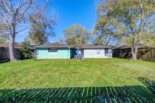 9305 Gettysburg Avenue, Texas City, TX 77591