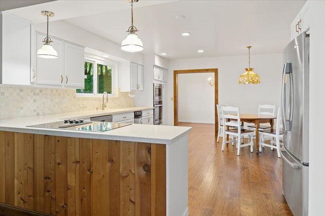 4630 Moon Lake Dr, Placerville, CA 95667