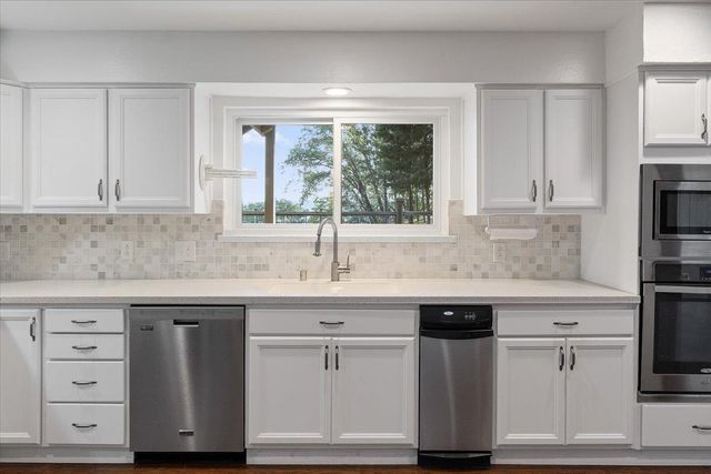 4630 Moon Lake Dr, Placerville, CA 95667