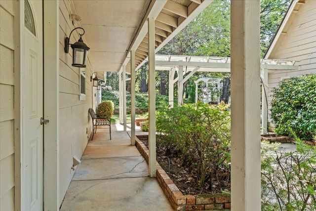 4630 Moon Lake Dr, Placerville, CA 95667