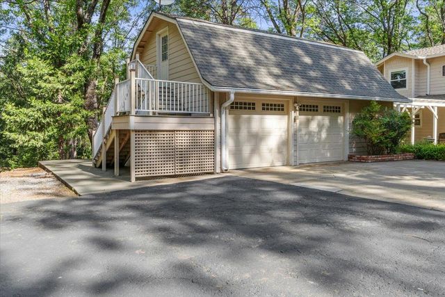 4630 Moon Lake Dr, Placerville, CA 95667