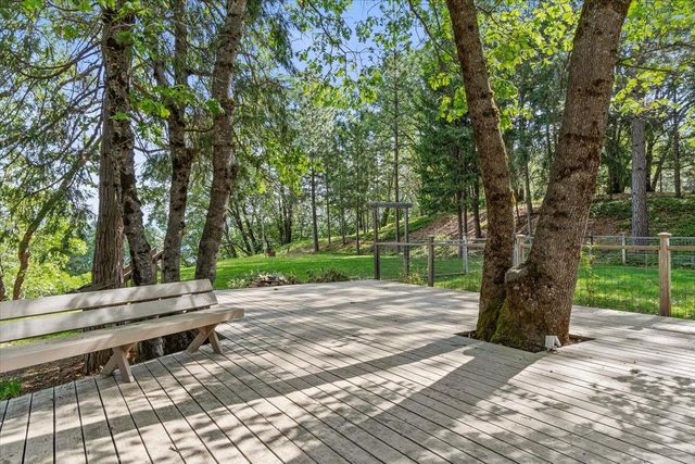 4630 Moon Lake Dr, Placerville, CA 95667