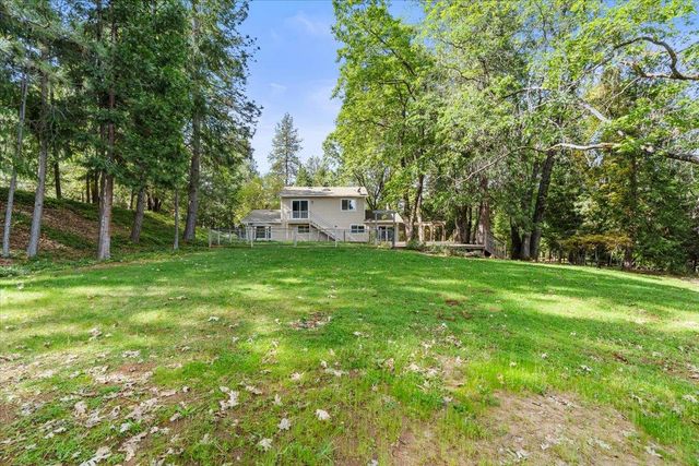4630 Moon Lake Dr, Placerville, CA 95667
