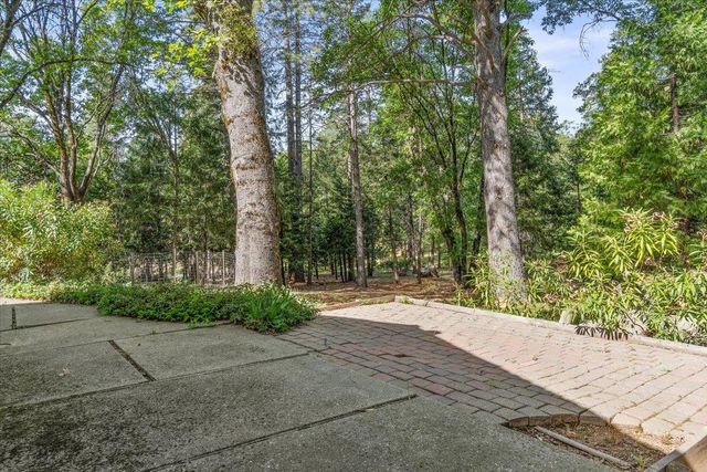 4630 Moon Lake Dr, Placerville, CA 95667