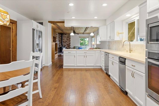 4630 Moon Lake Dr, Placerville, CA 95667