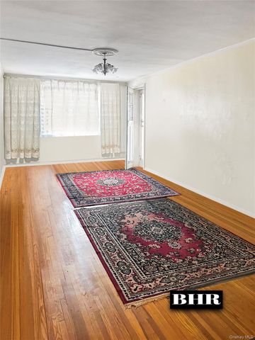 150 West End Avenue 3B, Brooklyn, NY 11235