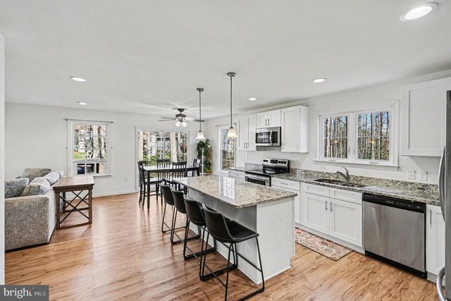 117 BUTLER CIR, Locust Grove, VA 22508